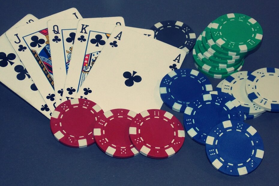 Vad är en straddle i poker?