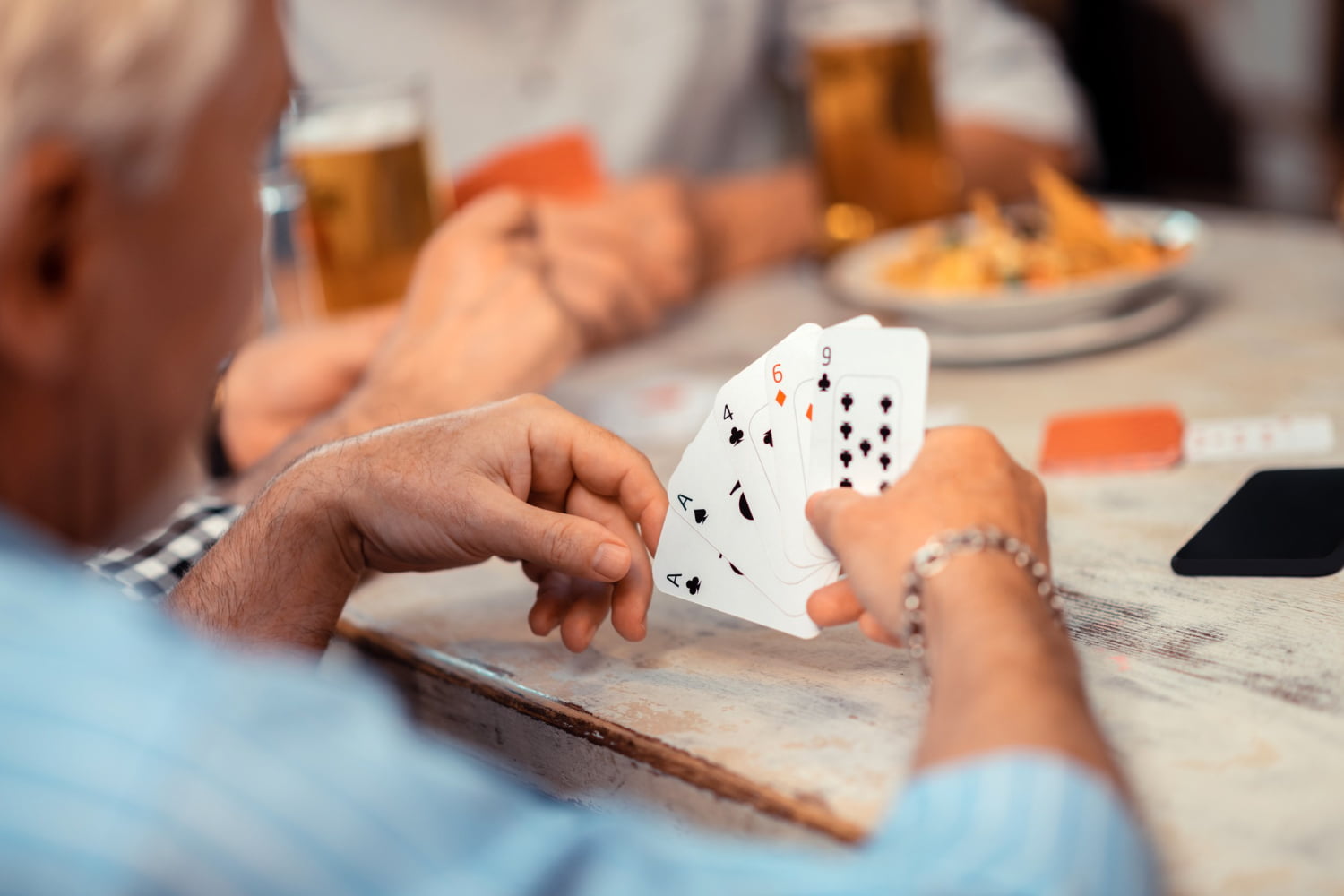 Vad är ITM i poker? In the money och bubblan förklarat